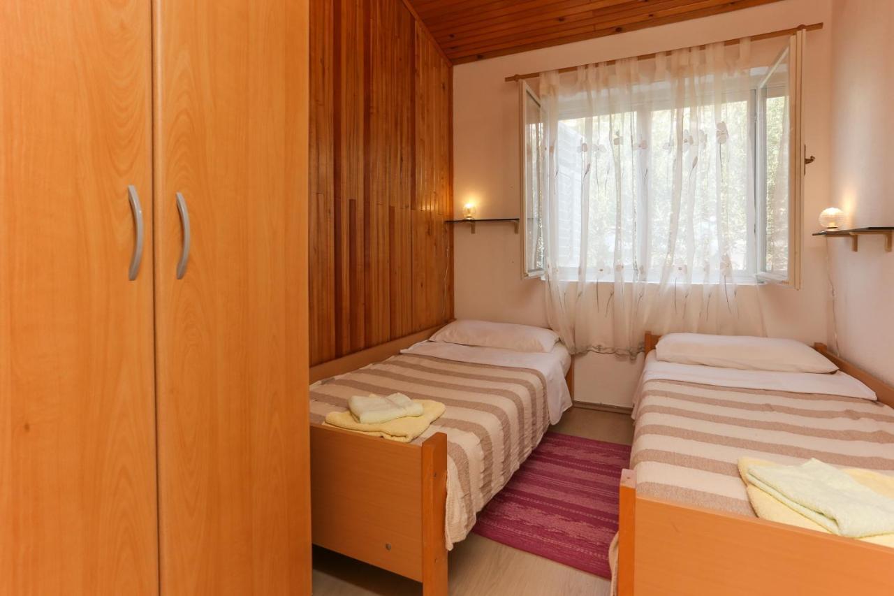 Apartman Mavarcica A4 Трогир Екстериор снимка